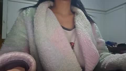 I am online show from June 22, 11:51 am