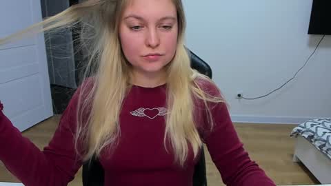 Stacy  online show from January 28, 1:59 pm