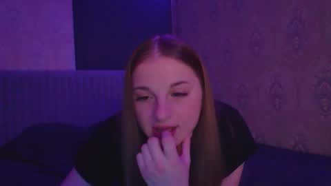 star_girlish online show from December 16, 11:10 pm