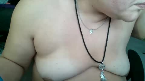 starella___saxxxton online show from February 18, 10:09 pm