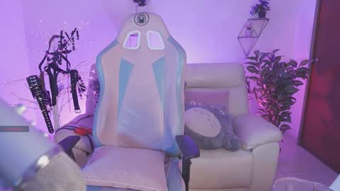 Yoko online show from September 9, 1:33 pm