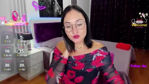 StefanaWinter online show from October 8, 11:25 am