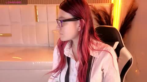 Stefania tp    730am - 1400 pm online show from March 4, 12:56 pm