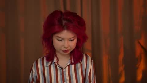 Stella online show from November 15, 3:40 am