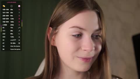 Stella online show from October 14, 11:35 am