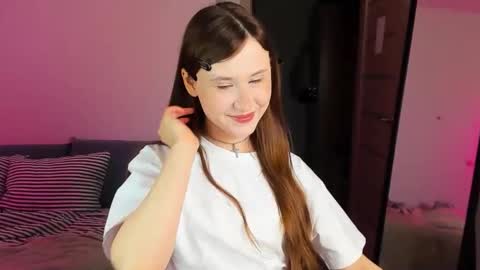 stella_sunny online show from October 19, 1:40 am