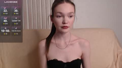 stellapayne online show from January 7, 8:45 pm