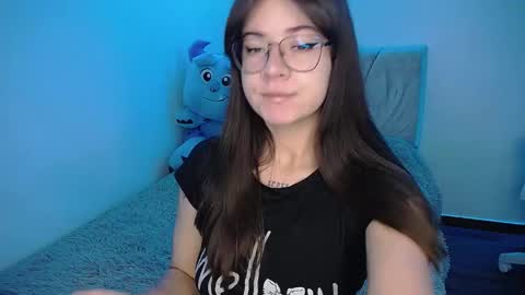 Emma online show from February 25, 12:14 am