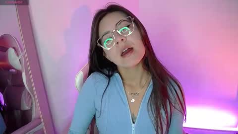 Emma online show from October 7, 12:26 am