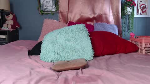    IG  stephani 3333 online show from January 14, 8:59 pm