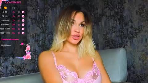 Stephany online show from September 13, 2:41 am