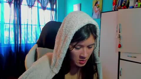 Stephany  independient model  online show from June 12, 1:41 pm