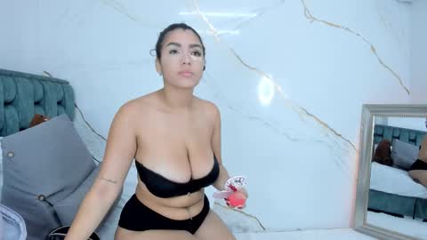 Stefanny online show from September 30, 11:53 pm