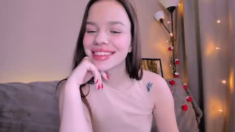 Mary online show from December 19, 7:51 am