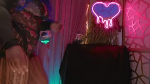 Succubus RoseMilk online show from May 31, 1:44 am