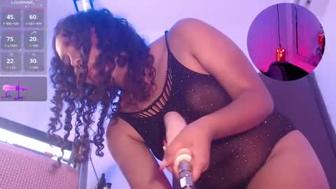 Lili  online show from October 4, 2:32 pm