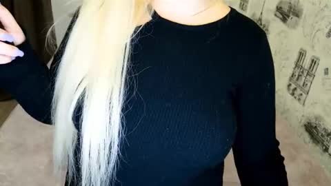 sugarkissx online show from September 15, 6:59 pm