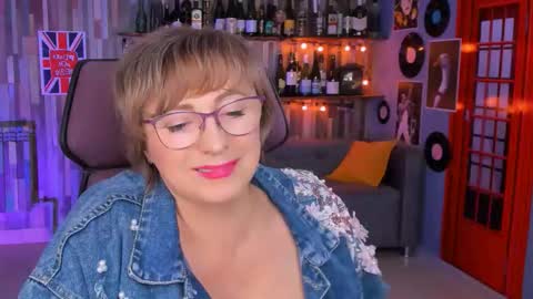 Vivien online show from November 24, 3:03 pm