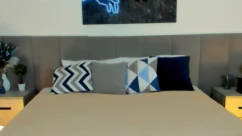 sugarwhisper online show from March 28, 4:06 pm