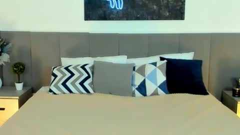 sugarwhisper online show from March 18, 6:02 pm