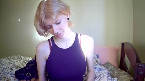 Ophelia online show from December 31, 10:34 pm