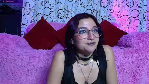    online show from October 6, 3:34 am