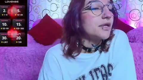    online show from December 1, 9:39 pm