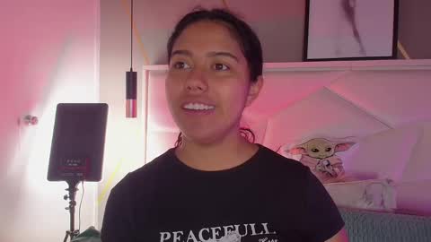 SUKI online show from February 2, 11:53 am