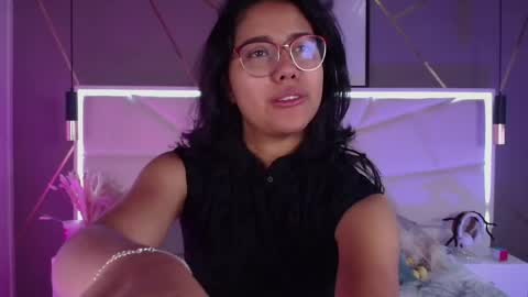 SUKI online show from April 14, 12:49 pm