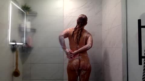 Summerbaby online show from February 9, 9:28 pm