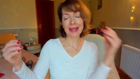 summerliza online show from December 17, 9:35 am