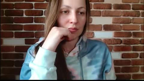 sun__shadow online show from April 13, 11:00 am