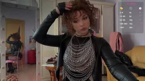 Miss Nelly online show from April 24, 2:09 pm