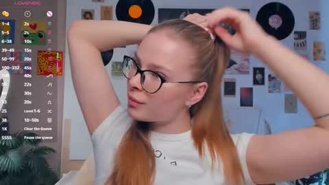 Jenny online show from February 6, 7:23 am