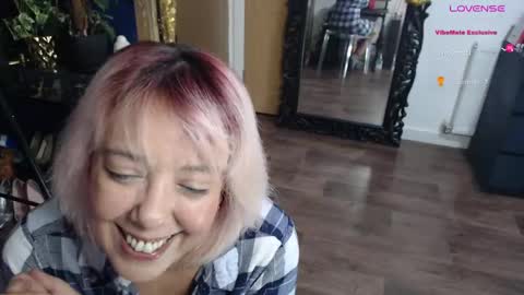 Sunni Knight online show from February 19, 2:33 am