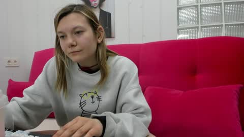 Sammy online show from April 8, 5:09 am