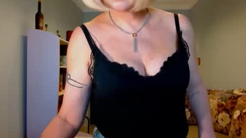 Sunny Katty online show from March 20, 11:37 am