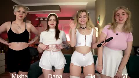 Fia  -  TG -  Mia -  Alice -  online show from January 5, 2:17 am