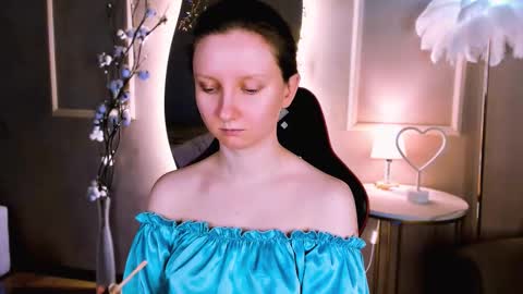 Alice online show from February 24, 1:32 pm