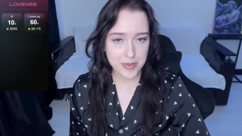 sunshine_j online show from November 18, 9:05 pm