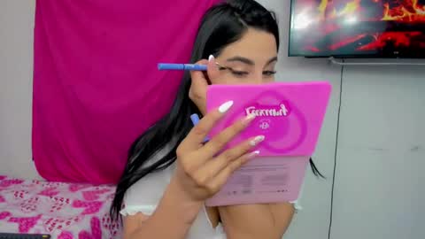 Andrea Rodriguez online show from February 22, 6:59 pm