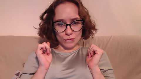 Hella online show from April 16, 8:08 pm