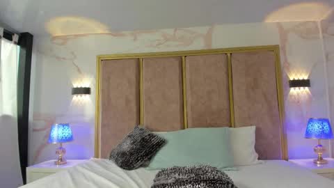 Susann online show from September 20, 8:51 pm