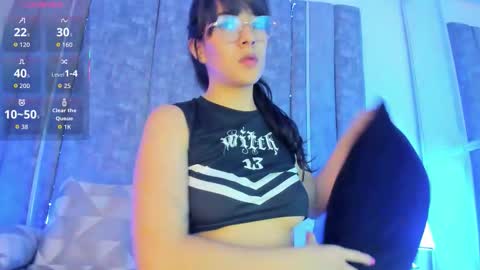 Susann online show from October 11, 8:11 pm