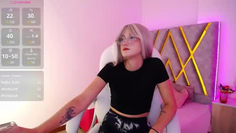 Susan online show from February 5, 11:34 am