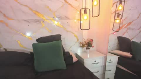 Susana online show from April 6, 4:46 am