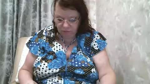 SusanaAhSun online show from October 17, 11:46 am