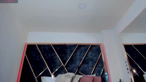 susanahenao online show from January 5, 5:27 pm