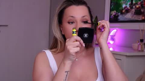 SusanJewel online show from March 28, 9:09 am