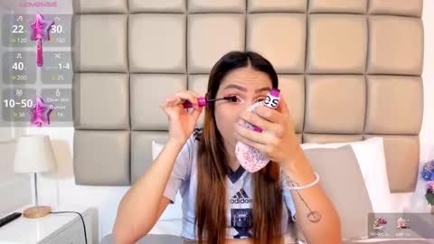 susanthomass online show from September 30, 7:19 pm